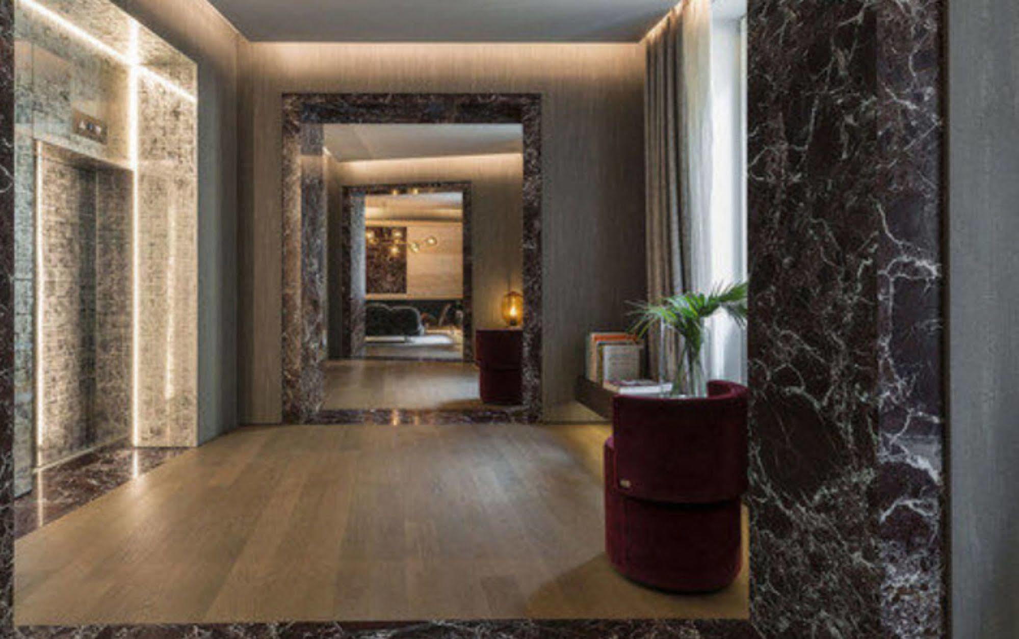 Fendi Private Suites - Small Luxury Hotels Of The World Roma Exterior foto